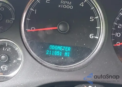 2011 Chevrolet Suburban 1500 Ls from USA, damaged, VIN 1GNSCHE00BR285120